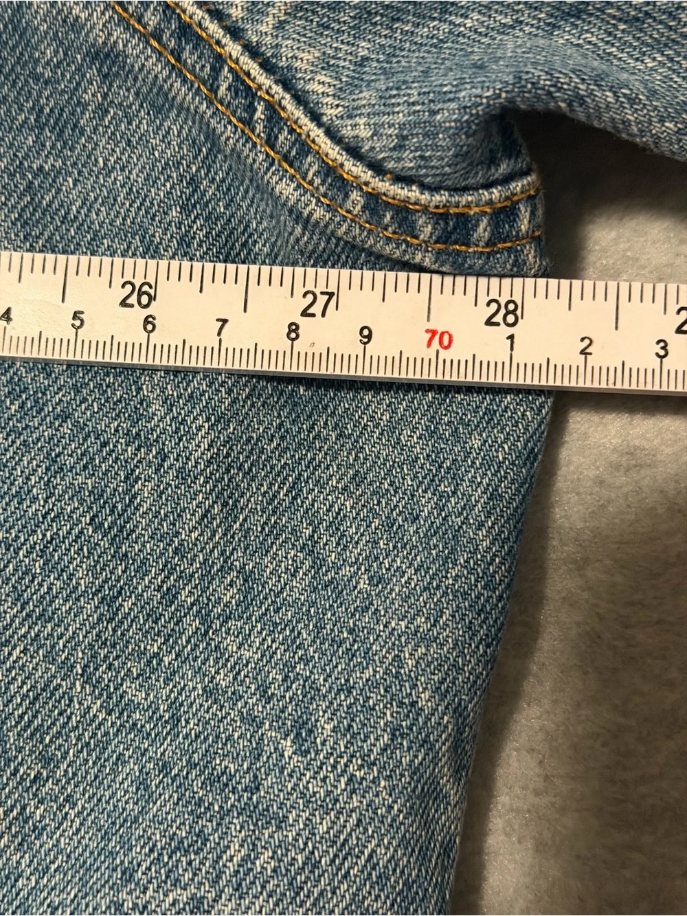 Levis distressed collar